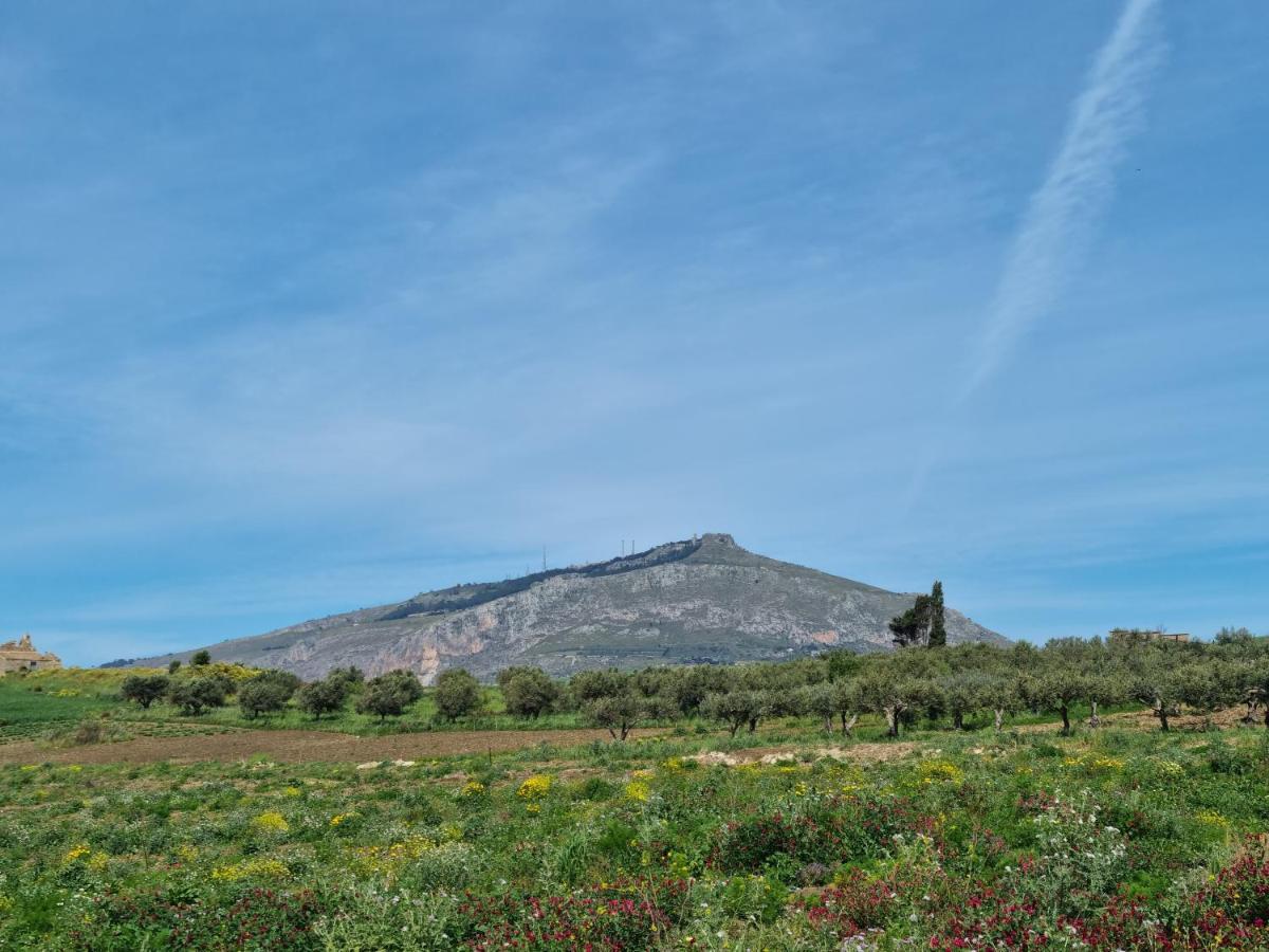 MiraErice Napola Exterior foto