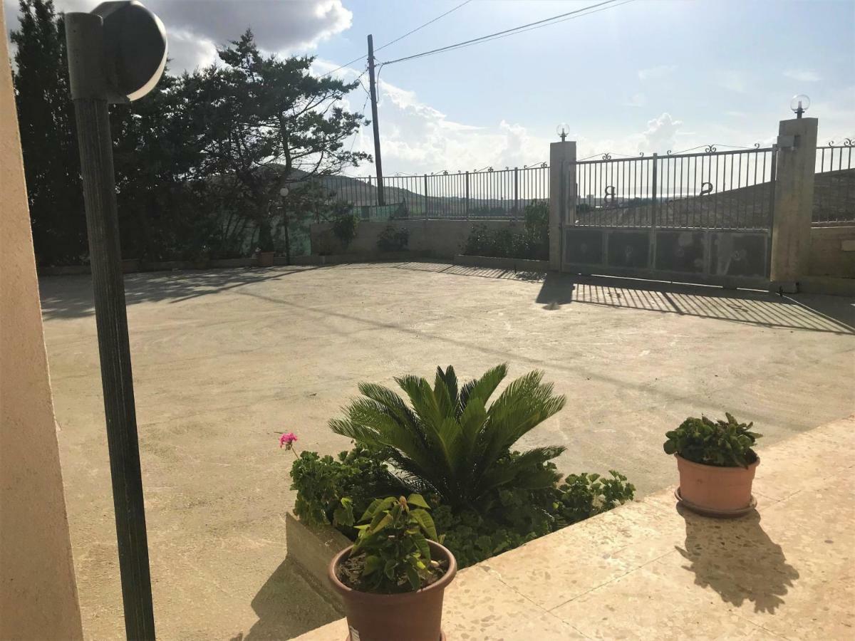 MiraErice Napola Exterior foto